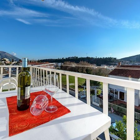 Apartment Fiorenini مْليني المظهر الخارجي الصورة